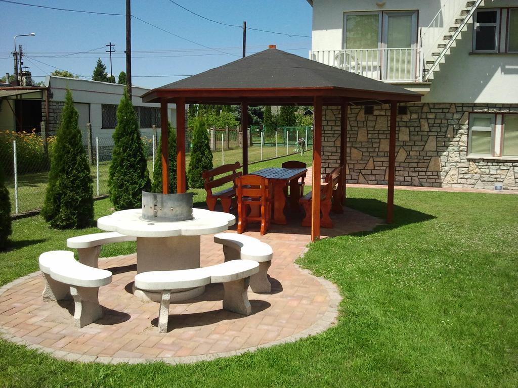 Family Home Apartment Zamárdi Zewnętrze zdjęcie